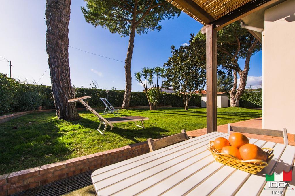 Livingapple Beach Минтурно Екстериор снимка