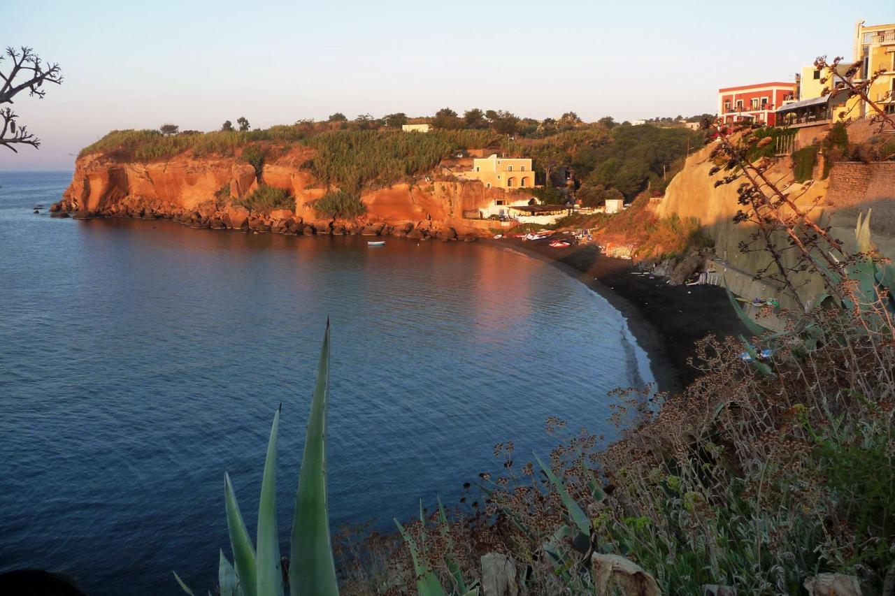 Livingapple Beach Минтурно Екстериор снимка